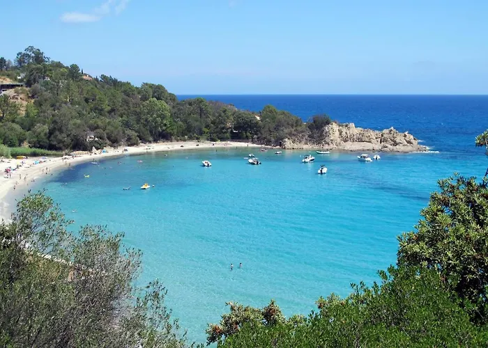 Polpu By Interhome 萨里索伦札拉